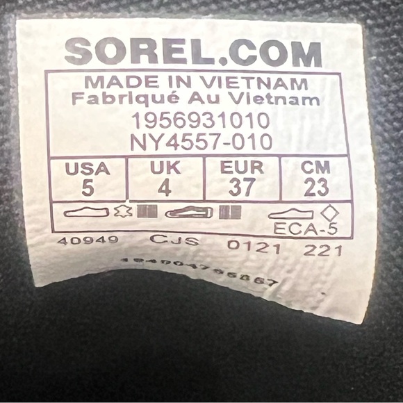 Sorel Black and Pink Houndstooth Combat Boots - Picture 13 of 14